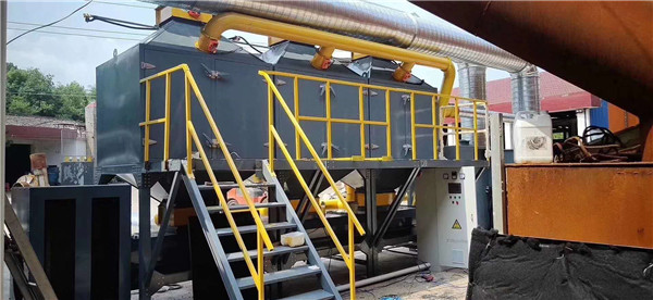 催化燃烧废气处理设备(图1) 催化燃烧废气处理设备(图1)