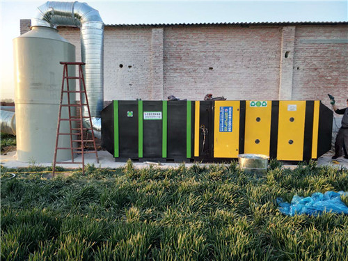 活性炭吸附箱(图1)