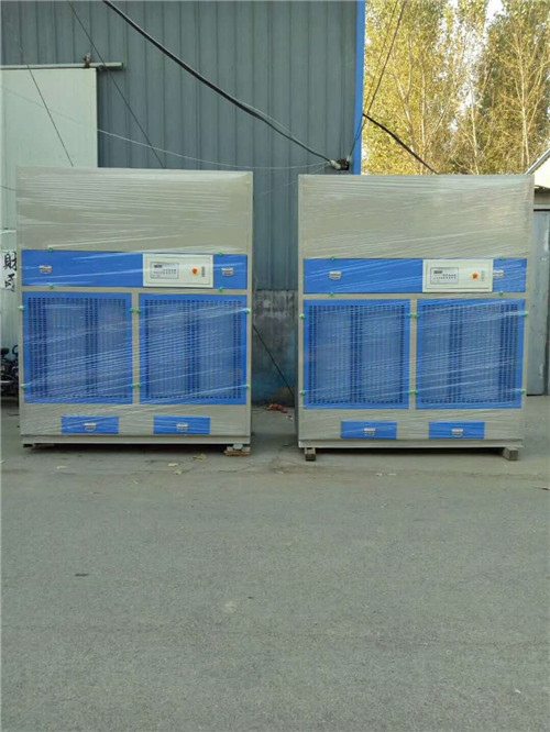 立式打磨柜(图1)